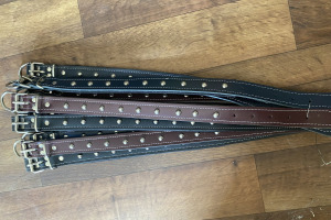 KÖPEK TASMA METAL DÜĞMELİ 65CM