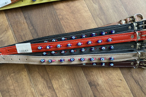 KÖPEK TASMA BONCUKLU 55CM